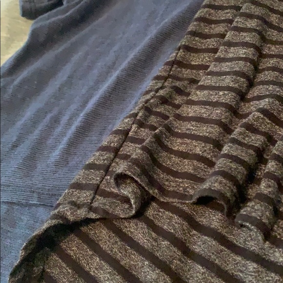 LuLaRoe Gracie Top size 2 - Picture 2 of 5